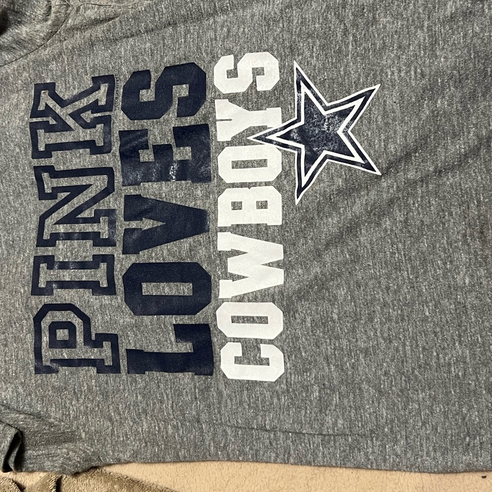 Vs pink Dallas cowboys shirt bundle